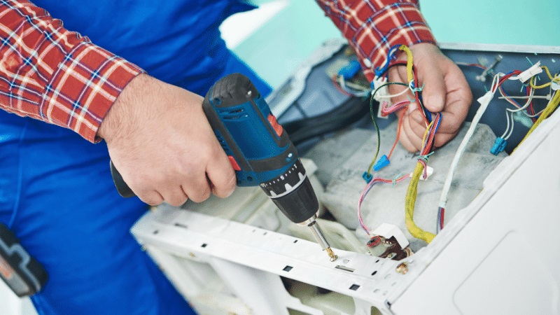 Avcılar Arçelik Arçelik çamaşır makinesi kart tamiri – Su almama arızası orijinal parça ile giderildi. - Teknik servis örneği